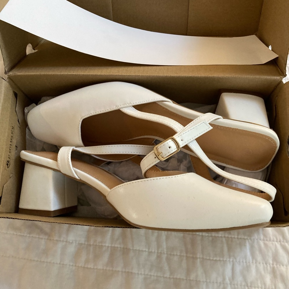 Elegant white sling back block heels size 7